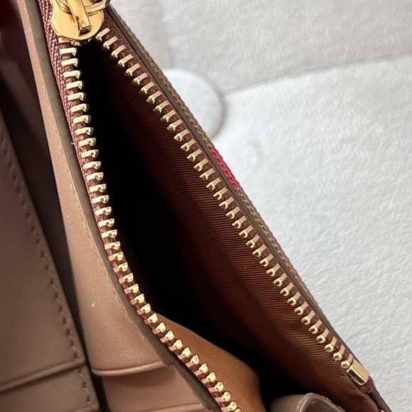 Burberry Check Trifold Wallet in Earth - Picture 11 of 12